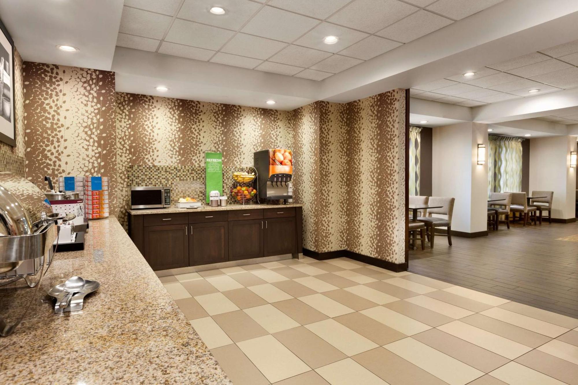 Hampton Inn Dover Extérieur photo