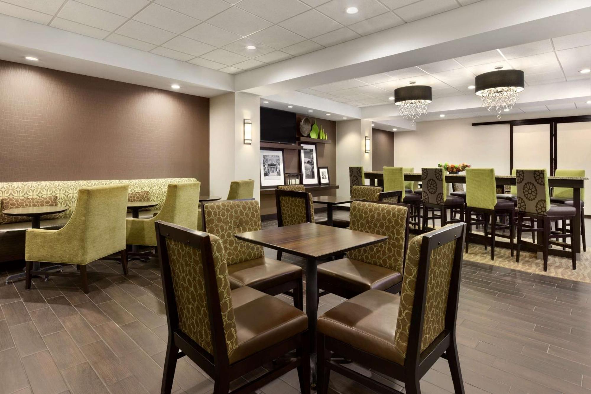 Hampton Inn Dover Extérieur photo